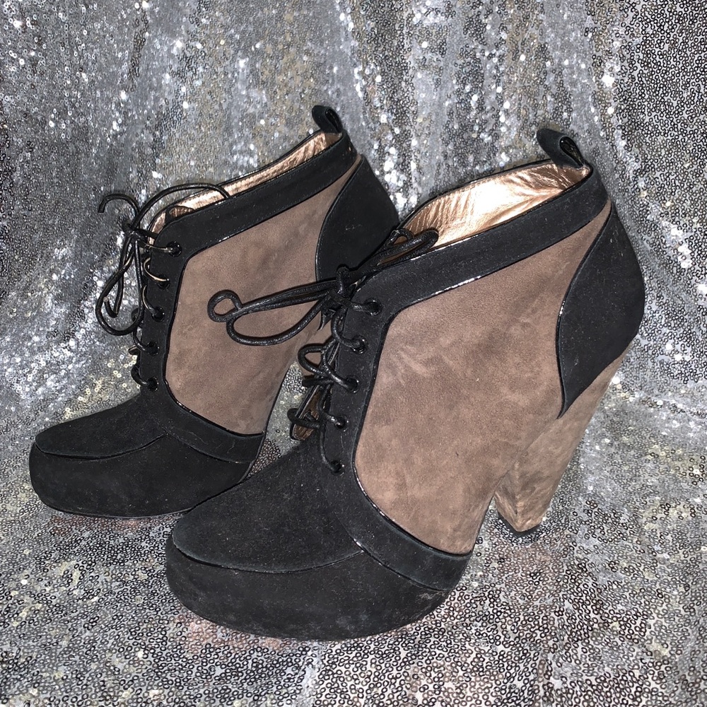 BCBG two tone ankle booties!
